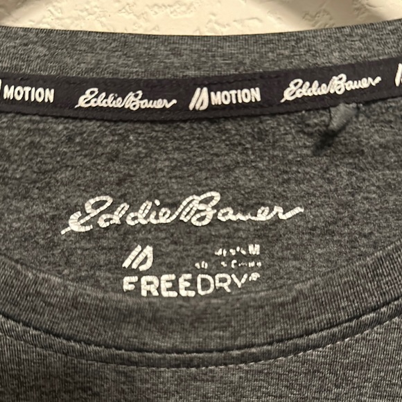 Eddie Bauer Gray Thermal Tee Casual Comfort EUC - Picture 2 of 4